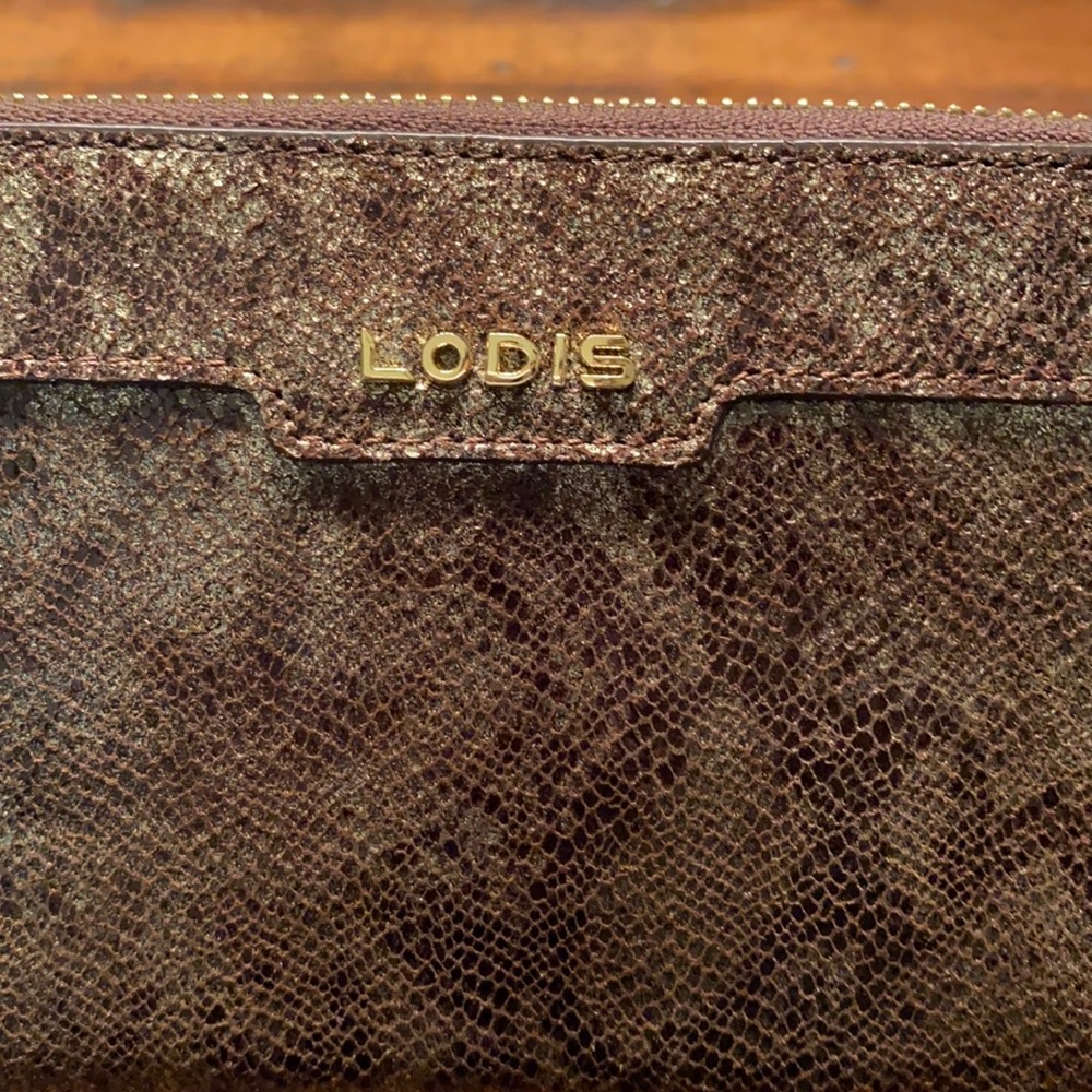 LODIS leather wallet, metallic bronze zip around